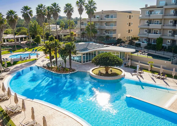 Hôtel pour familles: Vitors Plaza
