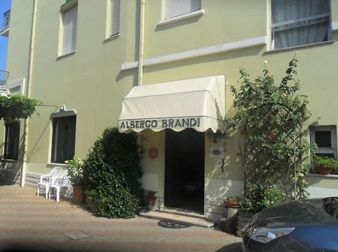 Villa-Brandi --- PENSIONE COMPLETA ---