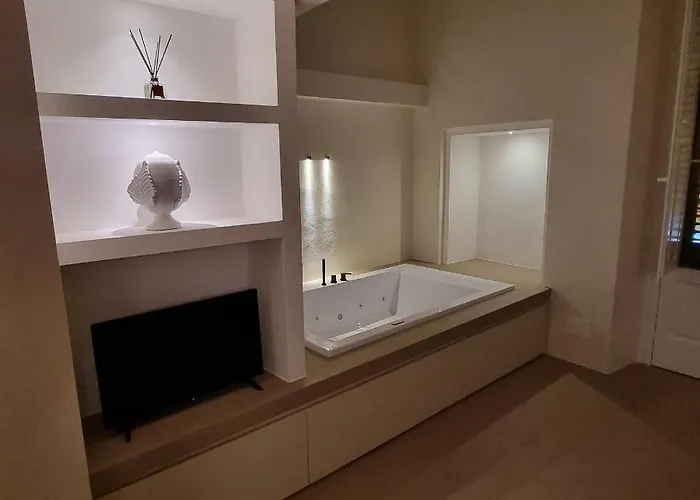 La Bella Volta - Elegant Rooms