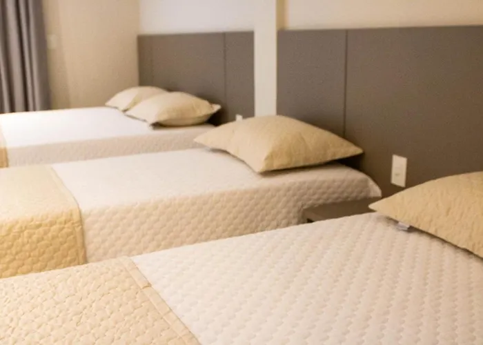 Hotel que aceita animais de estimação: Escarpas Flats