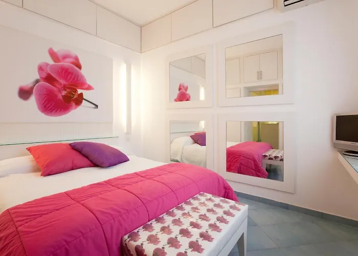 Guests house Sorrento Apartments One