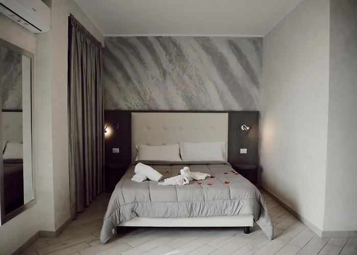 Hotel: Bluebay Residence Resort