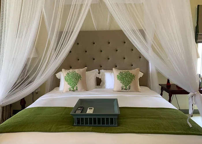 Spa Hotel: The Villa Bentota By Kk Collection