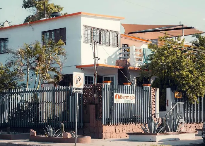 Bermejo Hostel