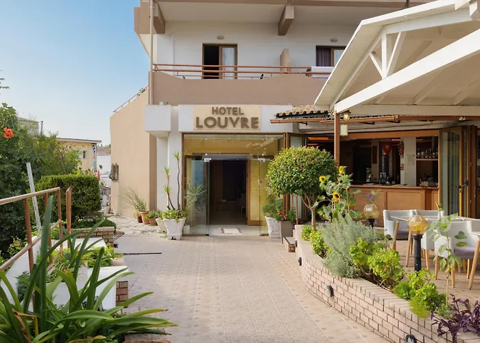 Louvre Hotel