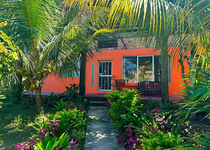 Otorongo Guest House