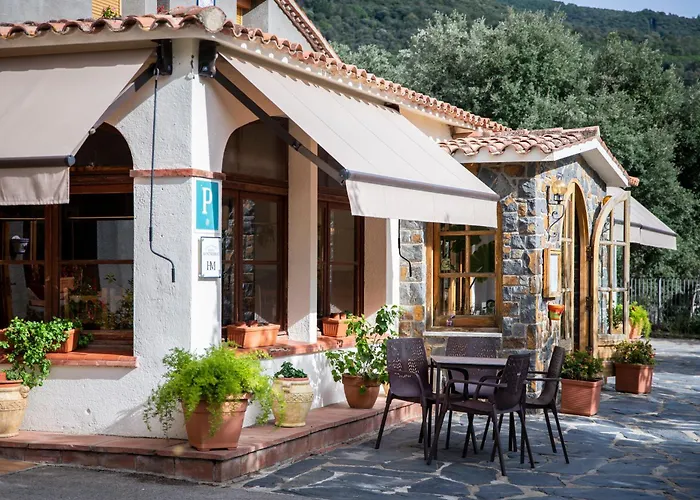 Hotel con vistas: Hostal Montserrat