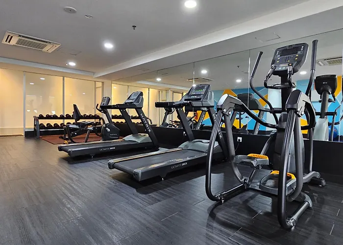 Days & Suites By Wyndham Kl - Chan Sow Lin Mrt Or Lrt