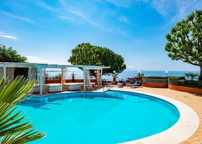 Hotel con tennis: Villa Poseidon -Boutique Hotel-