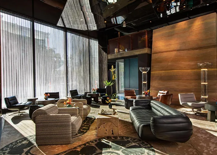 Hotels With Four Stars Moxy Downtown Los Angeles