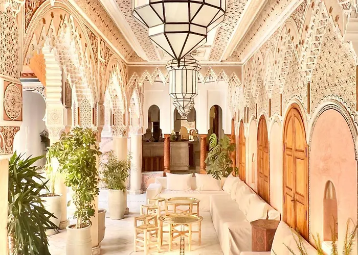 Azad & Spa