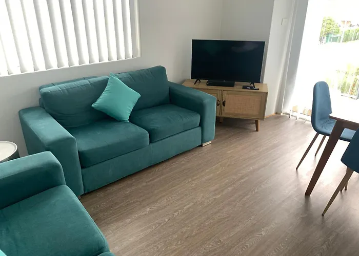 Central hotel: Aquarius Apartments Mollymook
