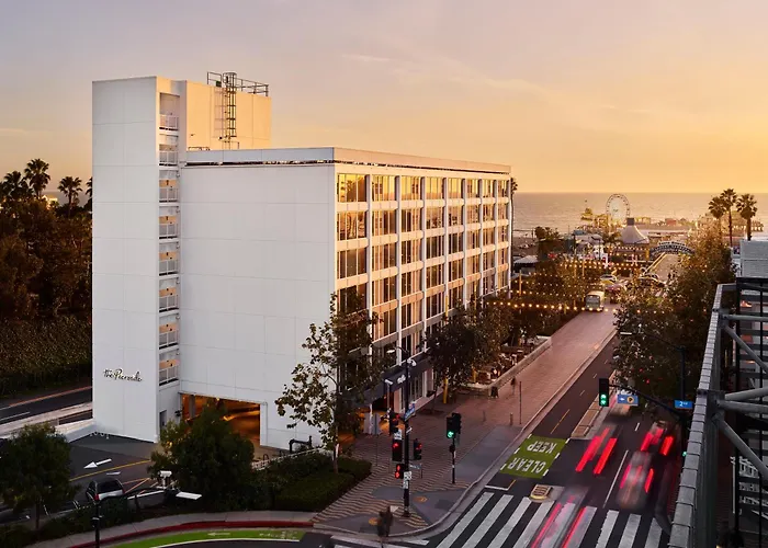 Golf hotel: The Pierside Santa Monica