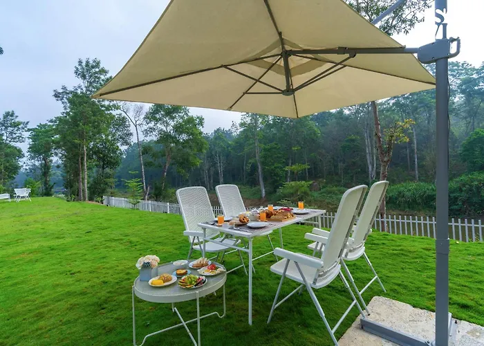 Villa: Stayvista At Mudra Manor 4Br - Coffee Estate Comp Breakfast Big Heated Pool