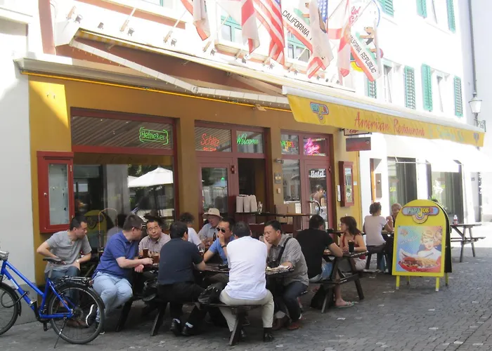 Hotel céntrico: Hotel California