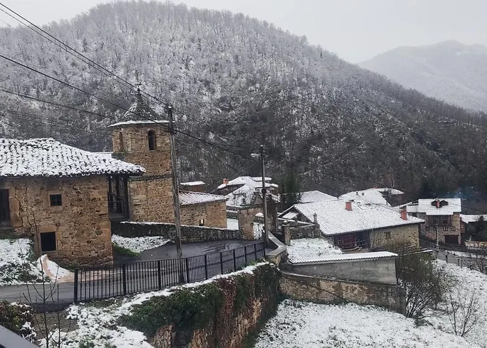 Nuestra Casa De Luriezo