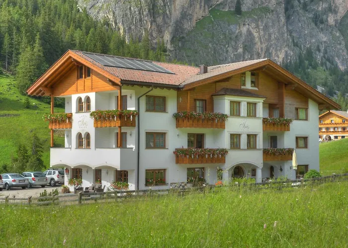 Garni Hotel Iris