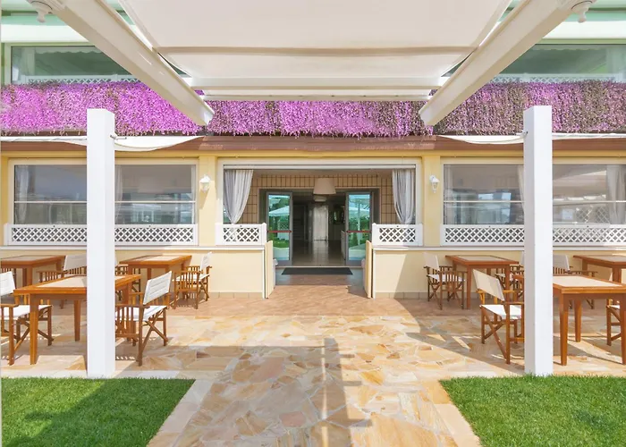 Hotel Ping Pong: Hotel Siesta