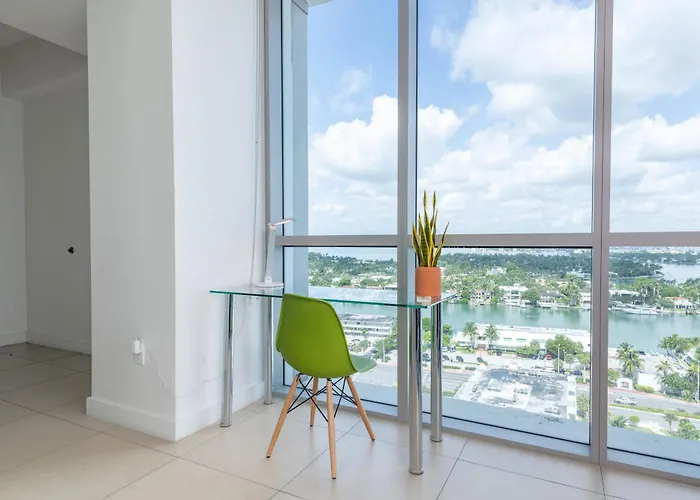 Apartments Bluebird Suites Monte Carlo Miami Beach