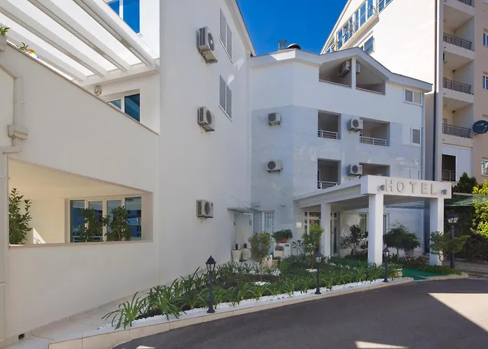 Resort: Hotel Bella Vista