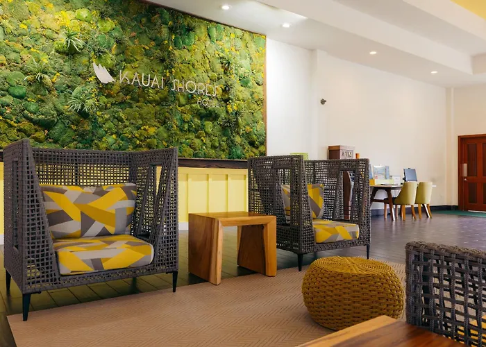 Kid friendly hotel Kauai Shores