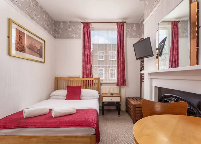 Hôtel bon marché: St Athans Hotel