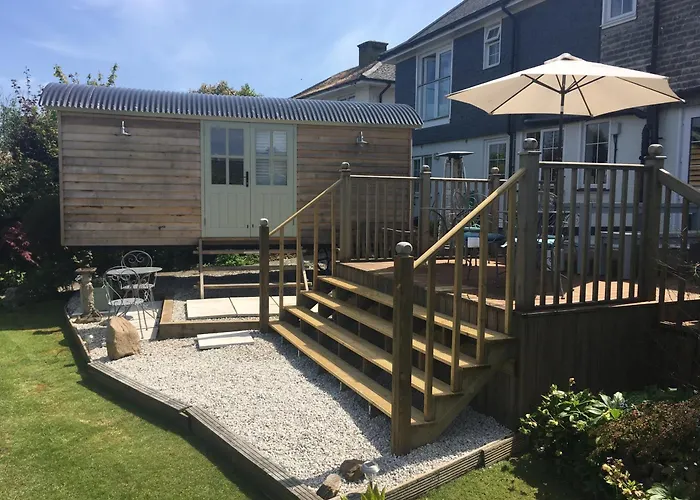 5 star hotels Downsfield Bed And Breakfast