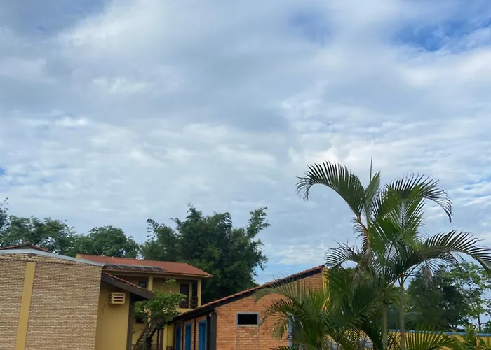 Pousada Hotel Pequizeiro