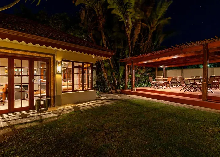 Singa Lodge - Lion Roars s & Lodges