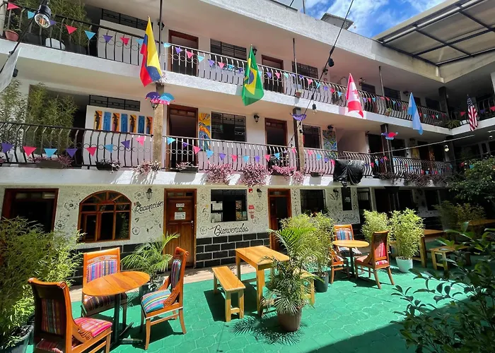 El Jardín Escondido by Soma