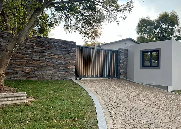 4 star hotel: Rivonia Guest House