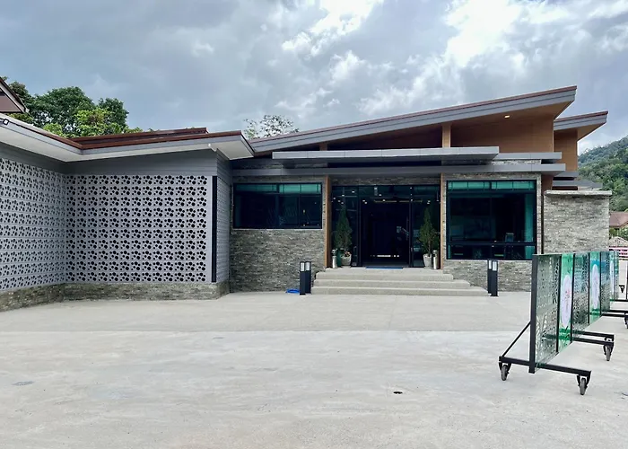 Khao Sok River Hotel
