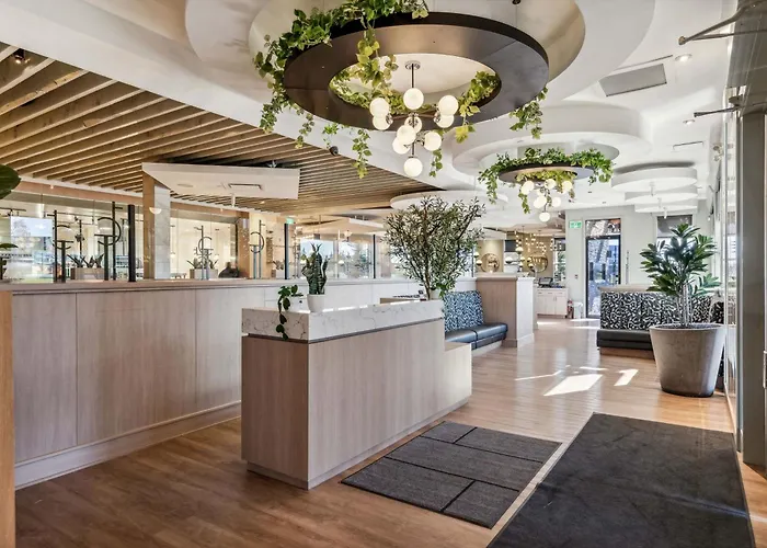 Welkom Hotel: Sandman Hotel Calgary Airport