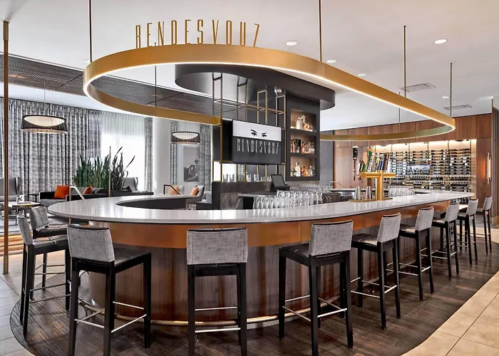 Courtyard By Marriott South