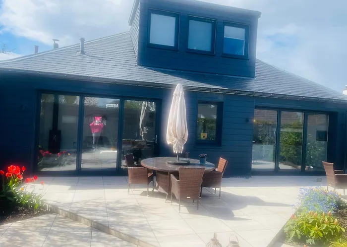 Pension Guide Cabin By The Coast