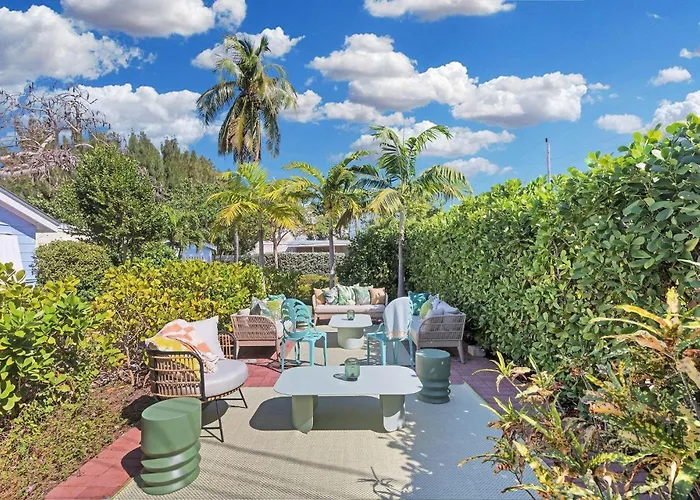 Vacation rental: Tropical Cottages