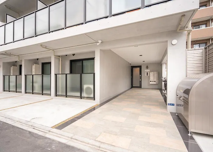 Real Okubo Apartment