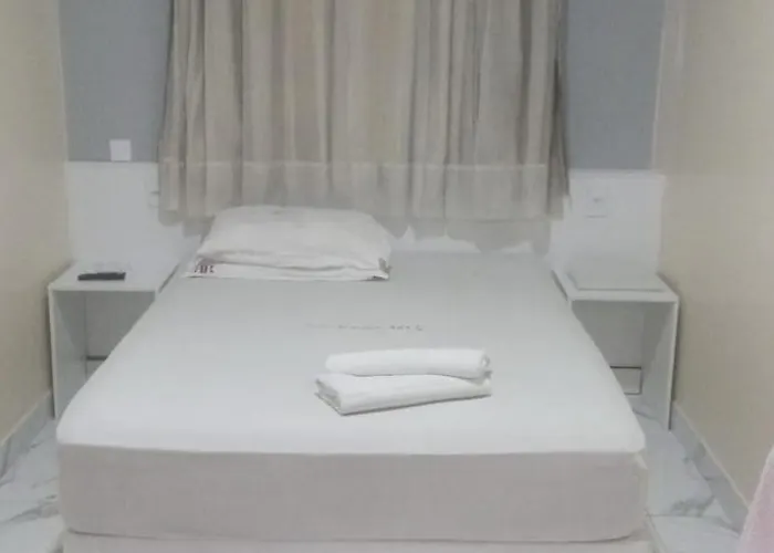 Hotel Real