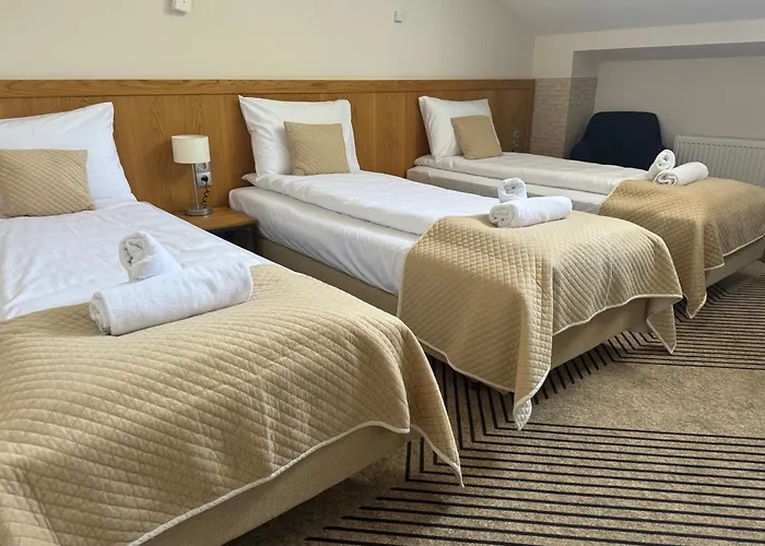 Iris Aparthotel