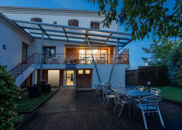 Sure By Best Western Saintes