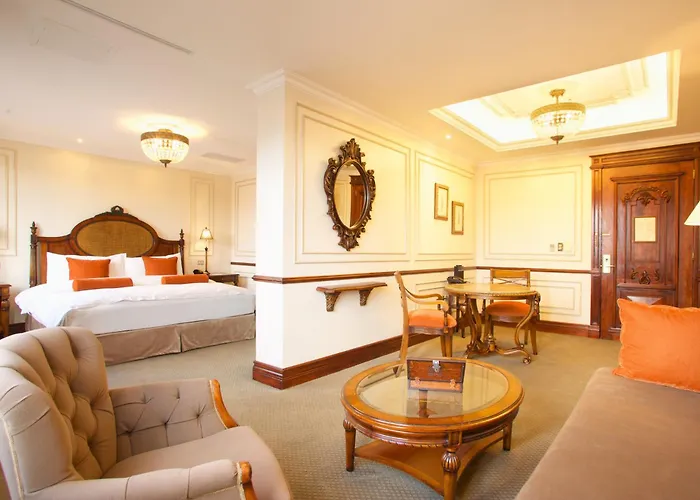 Boutique hotel only: Plaza Grande Hotel
