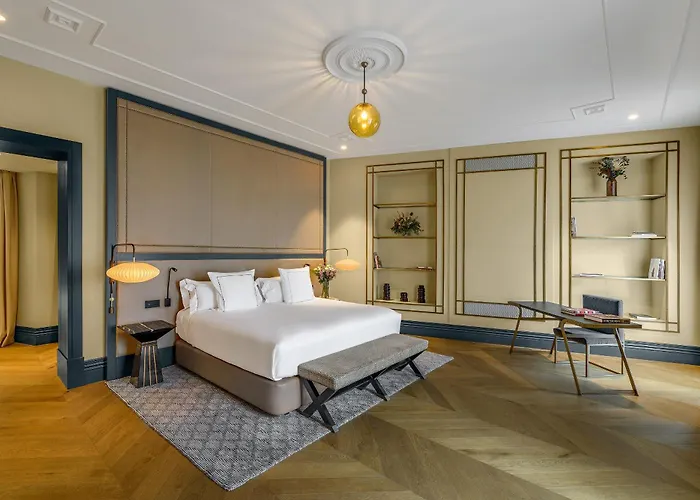  CoolRooms Palacio De Atocha