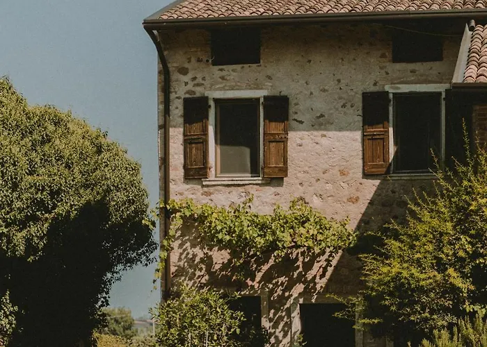 Hotel Con Piscina Corte Pravecchio