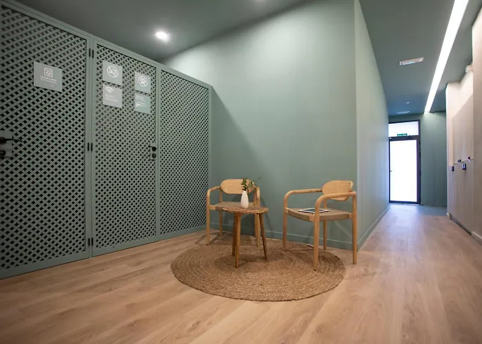 Nomad Haux Mestalla Room 101