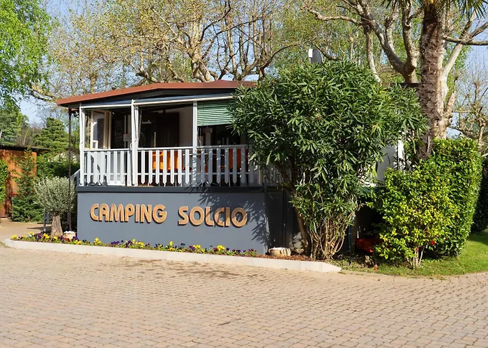 Hotel vicino al College: Camping Solcio