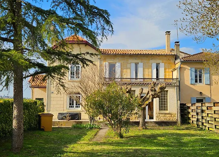  Château Touzinat