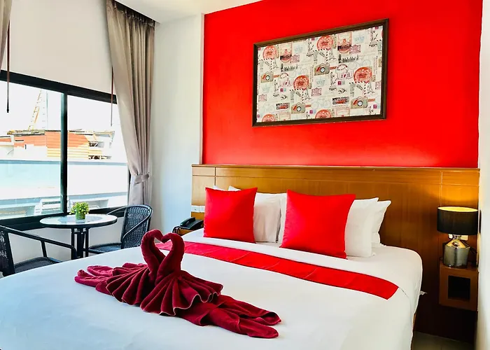 Resort: Pj Patong Resortel