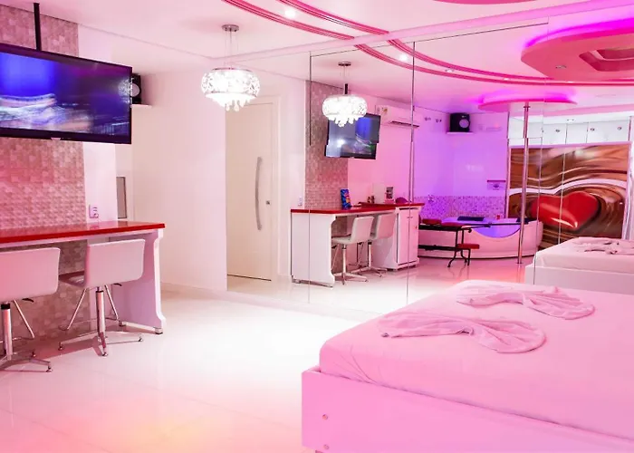 Motel Drive in T - Prolongamento da Avenida Getúlio Vargas fácil acesso ao Shopping Pátio Chapecó