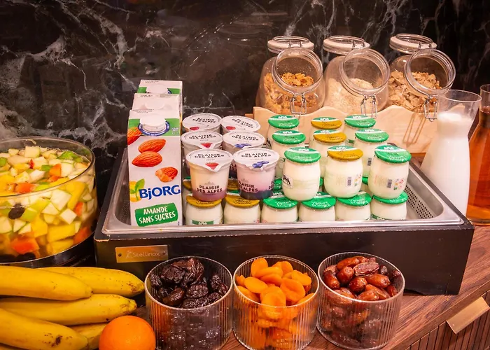 Strandhotel: Hôtel Aston Paris