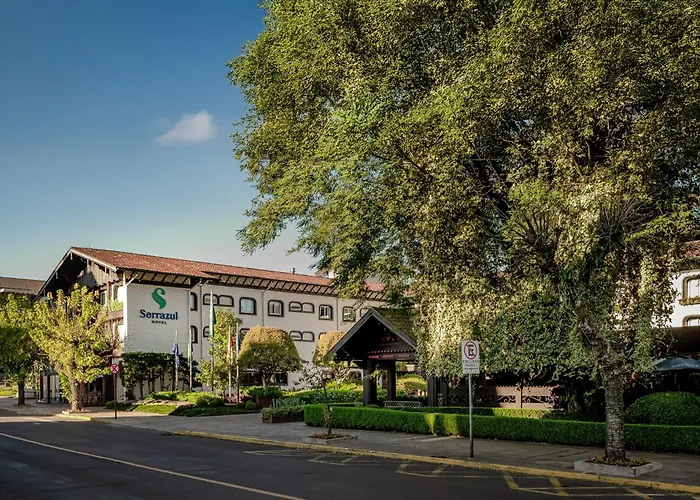 Serrazul Hotel